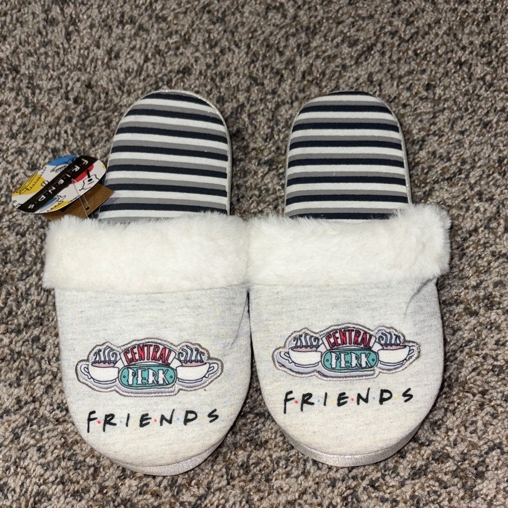 FRIENDS Slippers